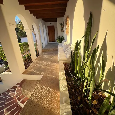Cala Xuclar Villa *
